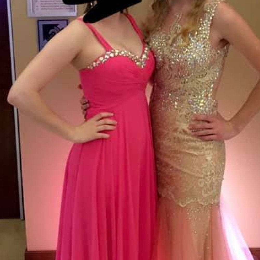 Prom dress / evening gown